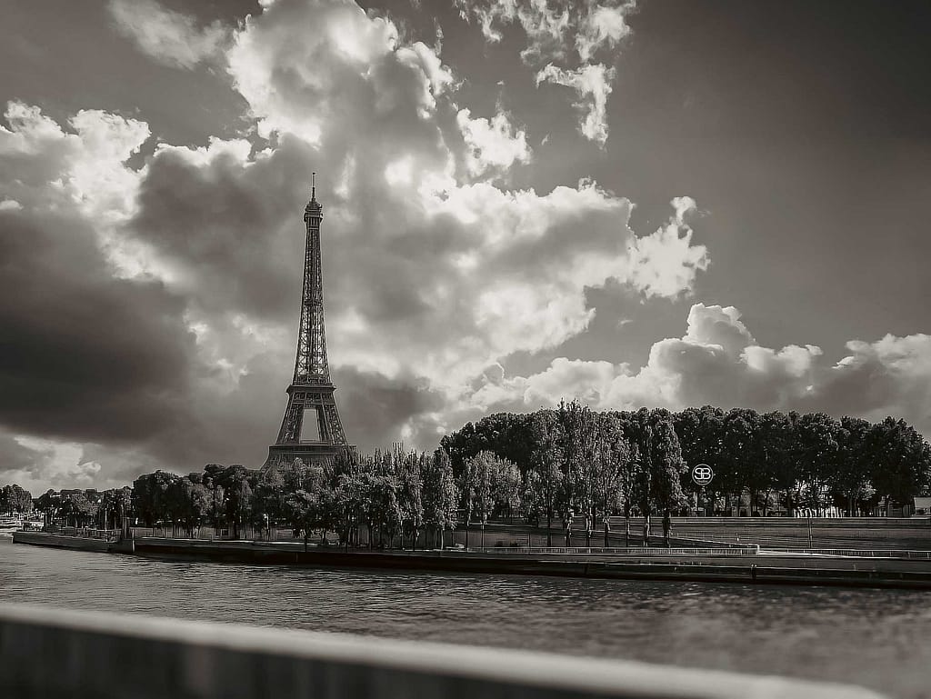 Stillness Beneath the Iron Crown — Paris, Été MMXI by SB Studios 2025
