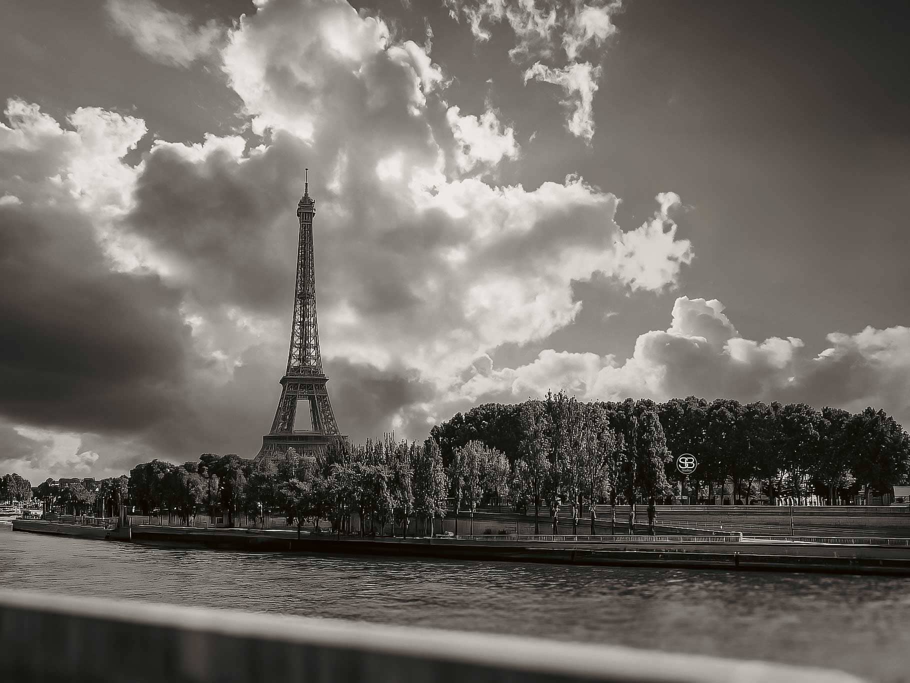 Stillness Beneath the Iron Crown — Paris, Été MMXI by SB Studios 2025