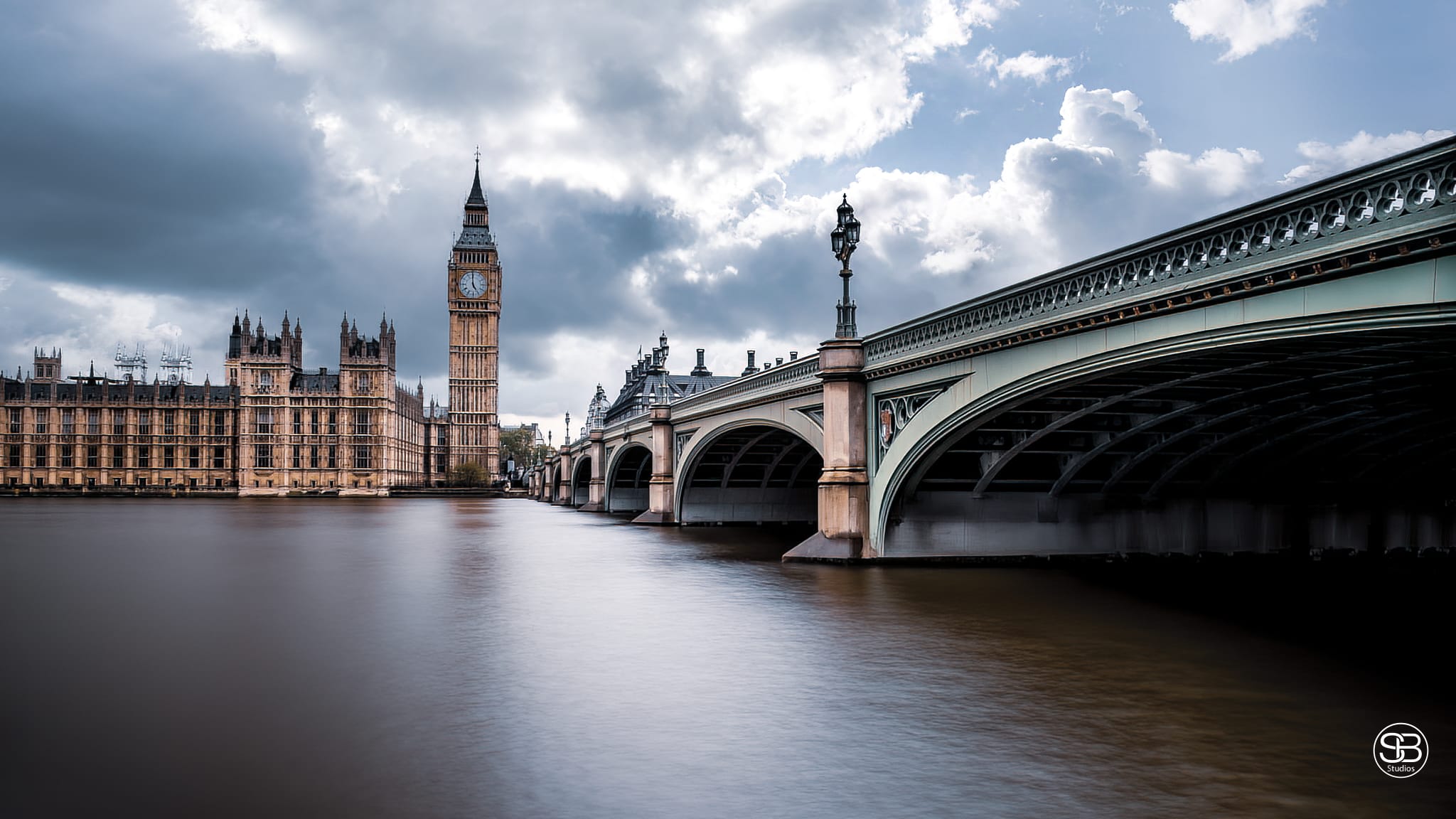 Westminster Palace and Big Ben along the River Thames, London, England SB Studios SPring 2024